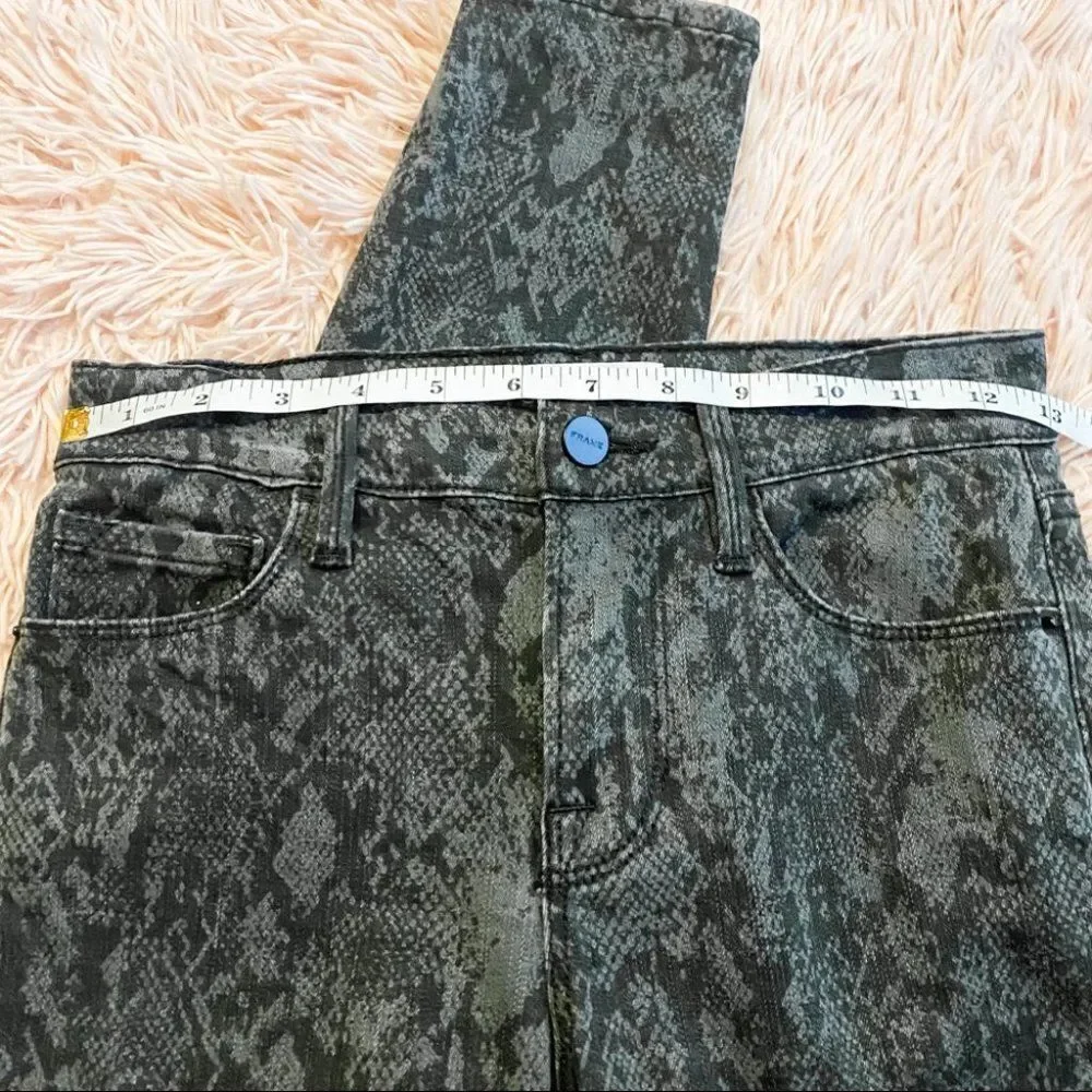Frame Le Skinny de Jeanne Mid-Rise Crop Python Print Jeans Size 25